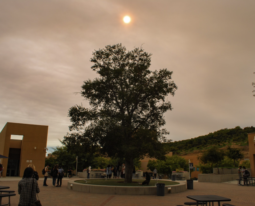 FIERY+SKIES%3A+Northwood+students+are+greeted+by+thick+smoke+from+the+Dixie+Fire+in+Northern+California+as+they+step+outside.