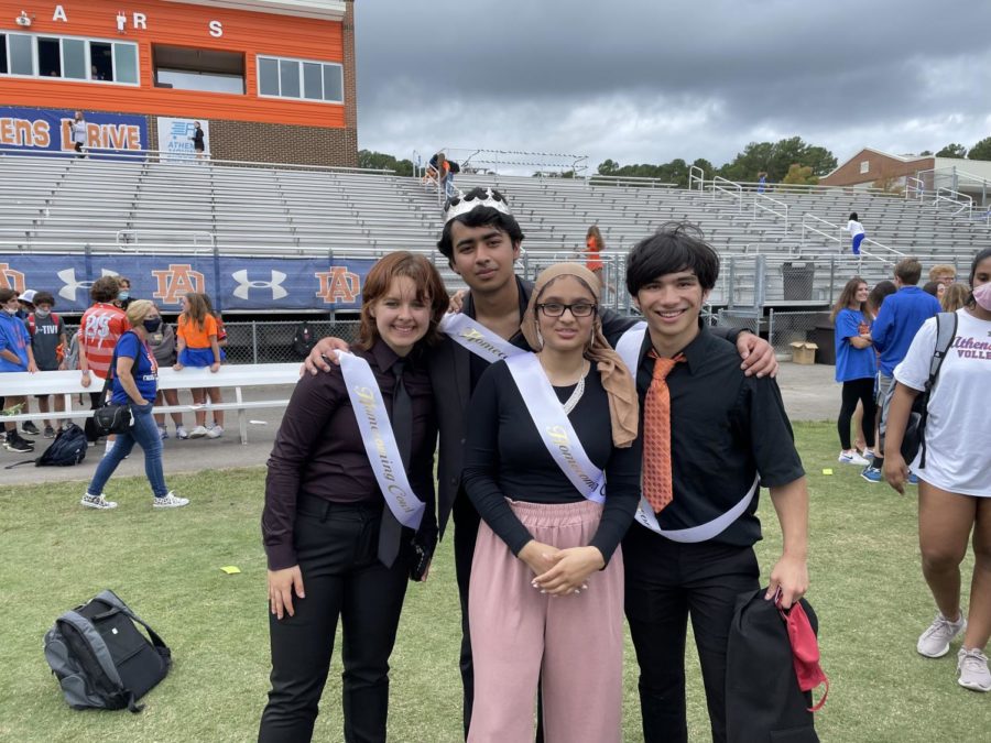 Nonbinary student running as Homecoming King raises controversy with administration
