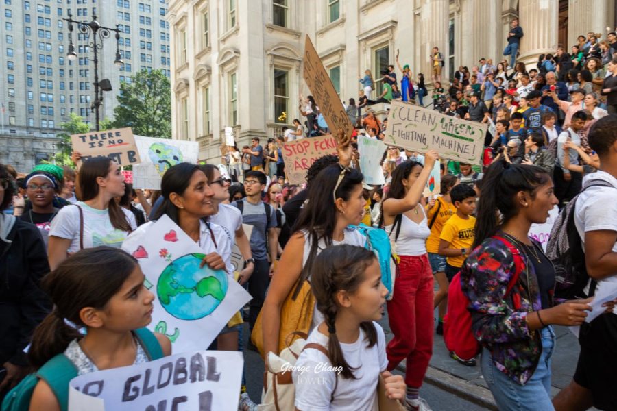 People+protesting+during+the+September+2019+climate+strikes+in+New%0A%0AYork+City.+The+protested+had+an+estimated+turnout+of+over+250%2C000.+Mas-%0Aters+students+were+allowed+an+excused+absence+to+go+to+the+march.