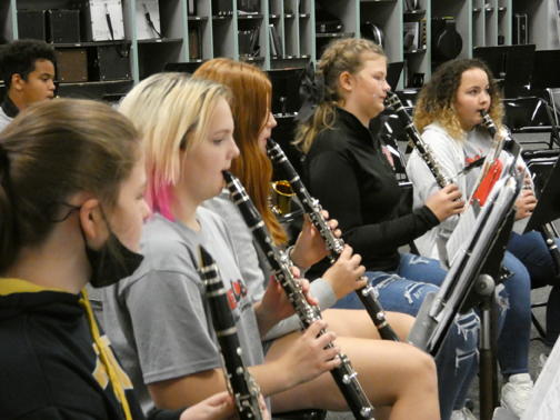 GRADED FAIRLY? A group of band students are practicing during class. All teachers at Sevier cannot give a grade lower than 60, which not all teachers and students believe is fair.