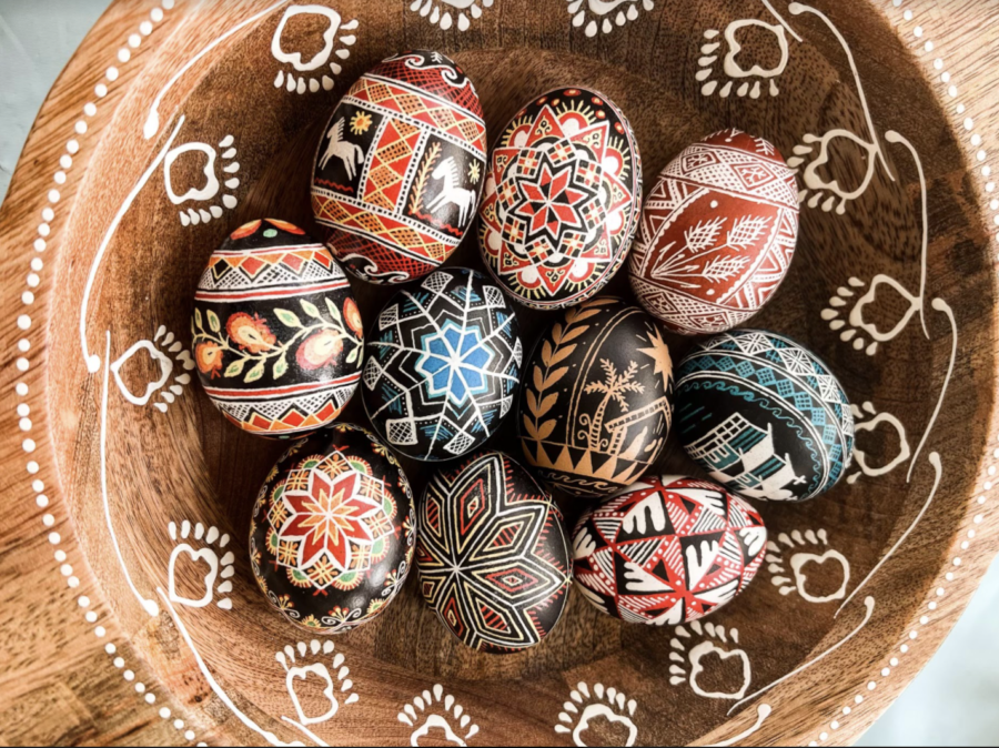 Ukrainian+Easter+eggs%2C+or+pysanky%2C+inspire+hope+among+families+every+year+during+the+Christian+spring+holiday.+Now%2C+they+unite+entire+communities+generating+support+for+the+Ukrainian+cause.