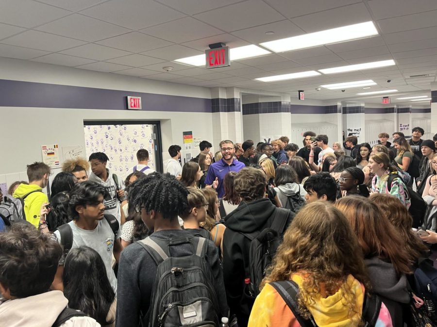 Principal+Shaun+Tomaszewski+addresses+the+student+protesters+from+within+the+crowd.