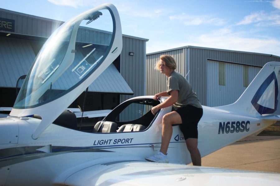 Isaac Crackel has Begun the Progress Towards His Pilot’s License at Creve Coeur Airport
