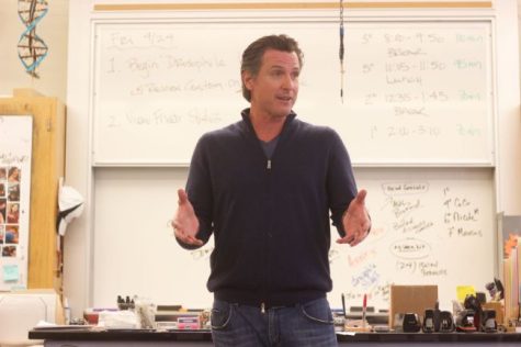Governor Newsom speaks to Redwood students about his policies in a 2015 visit.
