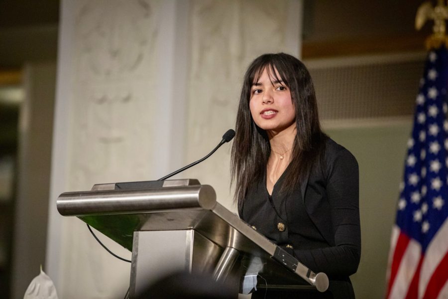 Sonya Kulkarni delivers appreciation remarks at the United States Senate Youth Program this March to honor speaker 'Matter of Fact' anchor Soledad O'Brien. Kulkarni stressed the importance of recognizing journalism in public service to an audience of around 120 delegates and distinguished guests.