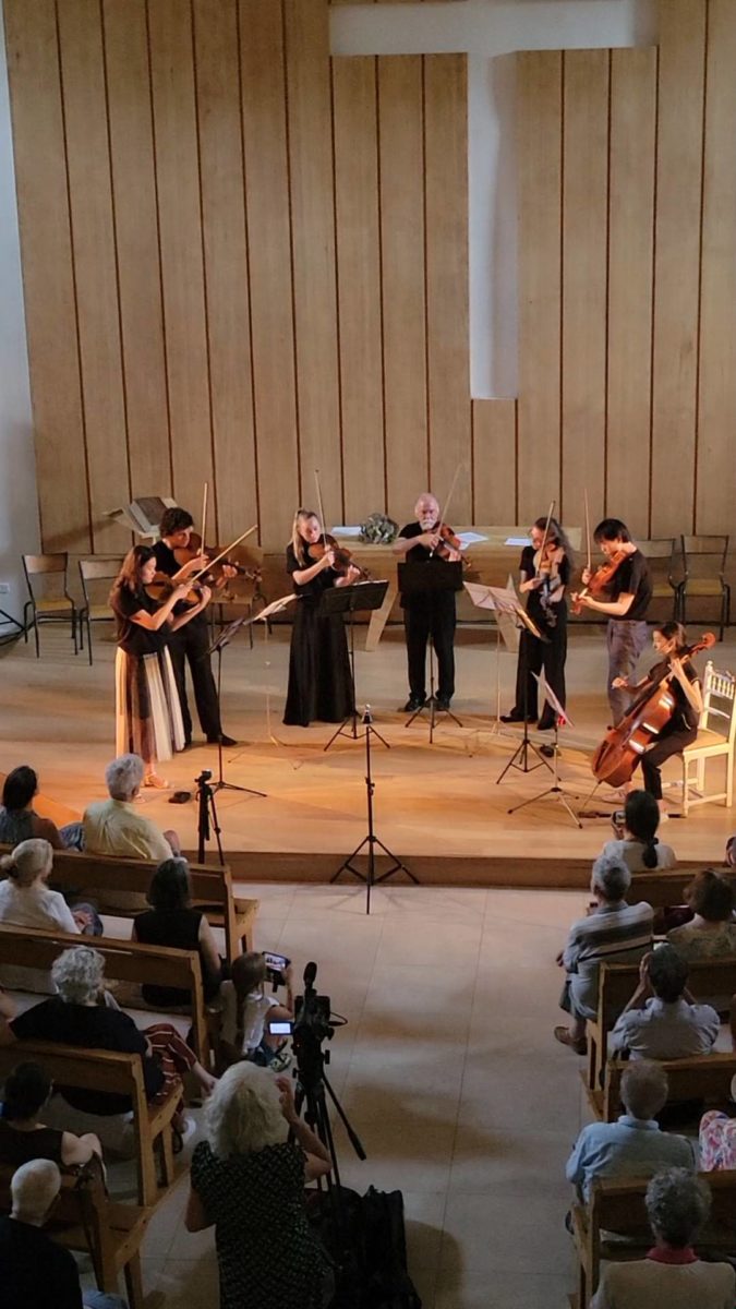 Sophomore+Imogen+Hendrickse+preforms+with+a+viola+ensemble+from+her+course+she+was+taking+in+the+South+of+France