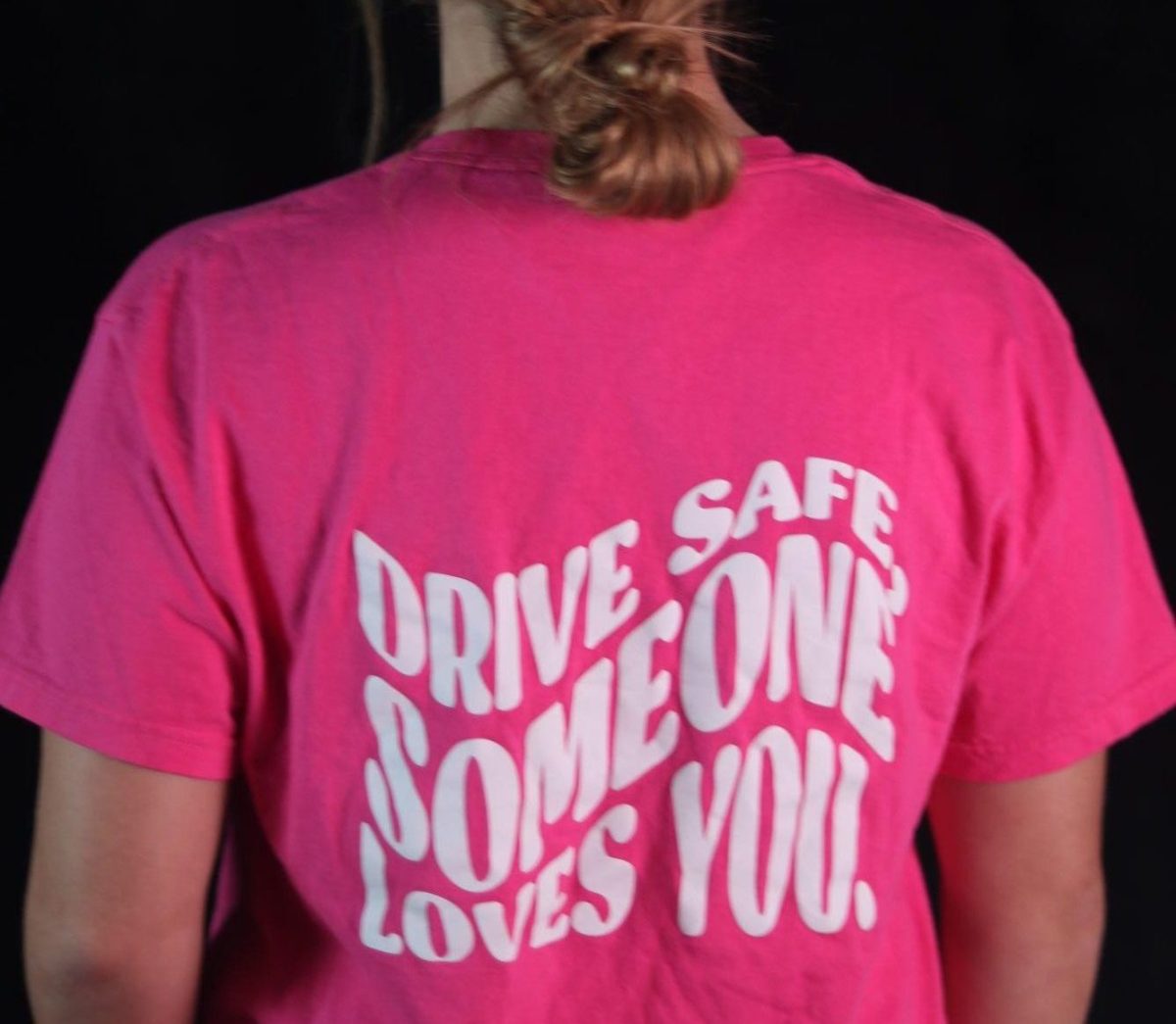 The color pink was Addi Siscel's favorite color. Her friend group created a t-shirt in honor of her. 