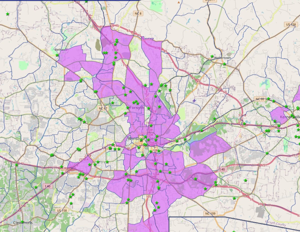 Underserved block groups are represented by the pink blocks, while hazardous waste sites are represented by the green stars. The Weaver fertilizer fire sits next to two underserved block groups. (Courtesy of NC DEQ)