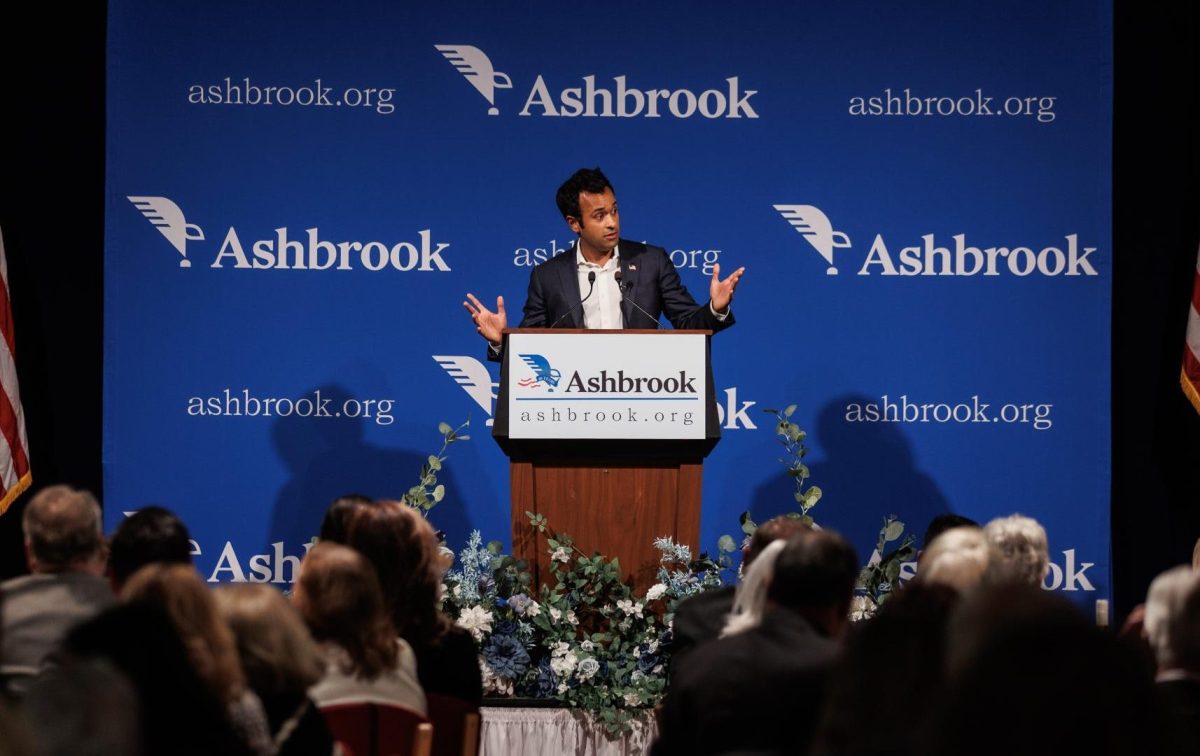 Vivek Ramaswamy on stage, talking to students and faculty at the 36th annual John M. Ashbrook Memorial Dinner.