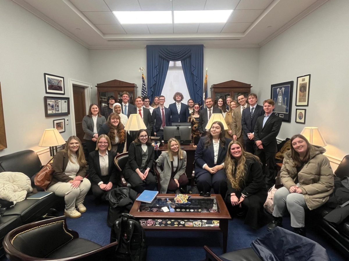 WHILE IN D.C., students met with Drake alumni who are legislative staffers on Capitol Hill. Photo courtesy of Rachel Paine Caufield