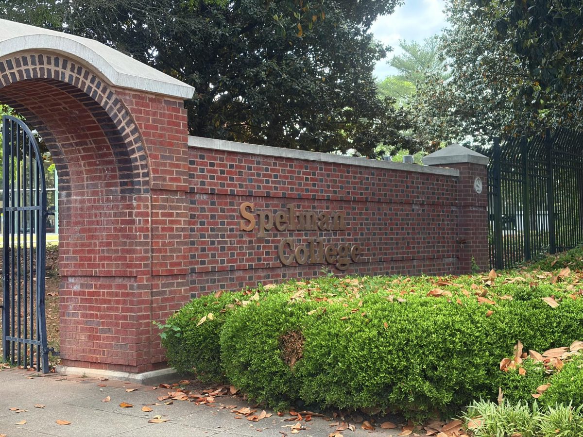 GATEWAY TO AFFORDING COLLEGE: Terana’jah Geddis, a student at Spelman College, knew it would be challenging attending Spelman coming from a low income family. Despite 78.92% of students at Spelman receiving financial aid, Geddis has seen many of her peers at Spelman turn to GoFundMe to help pay for their tuition.